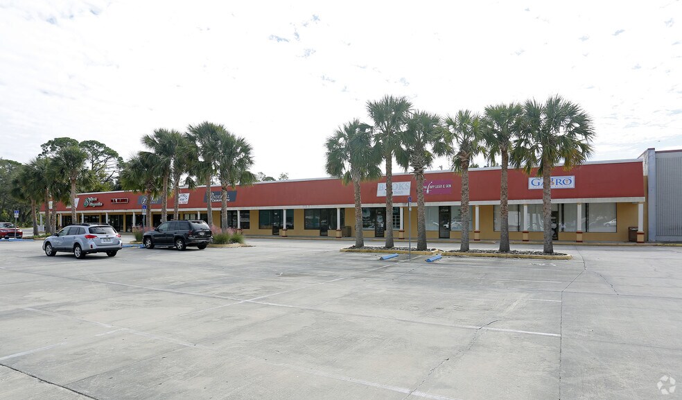 More Photos Of 1700-1722 State Road 44, New Smyrna Beach Unknown For Lease
