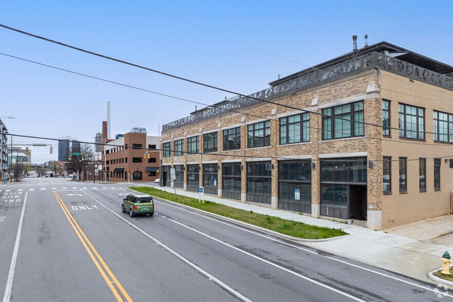 More Photos Of 201 18th St S, Birmingham Storefront Retail Office For Lease