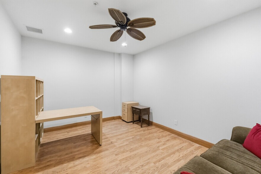 More Photos Of 4495 N Military Trl, Jupiter Medical For Lease