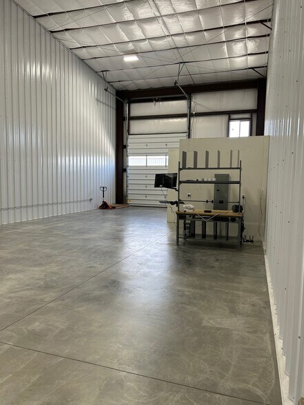 More Photos Of 1900 N 200 E, Spanish Fork Warehouse For Lease