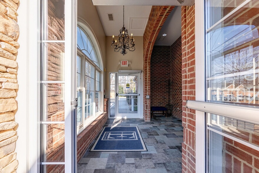 More Photos Of 1500 Langford Dr, Watkinsville Medical For Sale