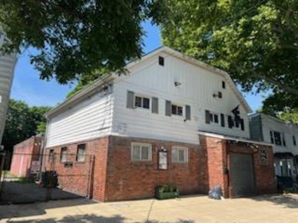 More Photos Of 77 Conklin Ave, Brooklyn Apartments For Sale