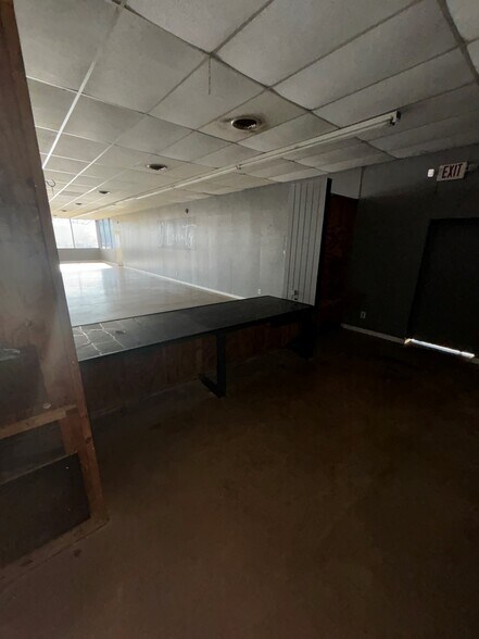 More Photos Of 368 A SH 75 N, Huntsville Freestanding For Lease