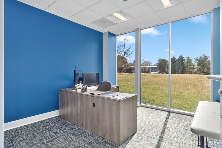 More Photos Of 4102 Harvard Pl, Frederick Warehouse For Sale