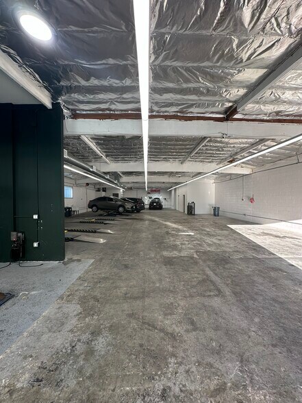 More Photos Of 1160 N Las Palmas Ave, Los Angeles Loft Creative Space For Lease