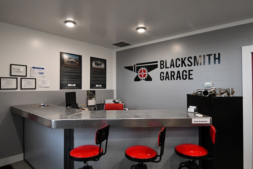 More Photos Of 4930 E 2550 N, Eden Auto Dealership For Lease