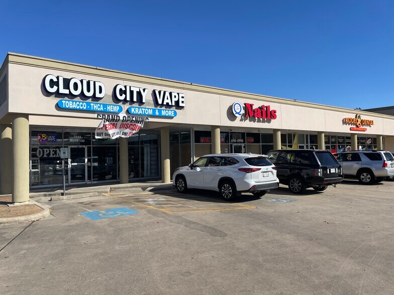 More Photos Of 7844 W Tidwell Rd, Houston Storefront For Sale