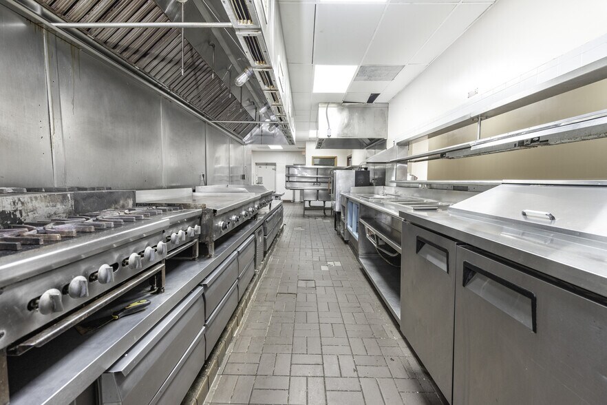 More Photos Of 3162 S Atlantic Ave, Daytona Beach Restaurant For Lease