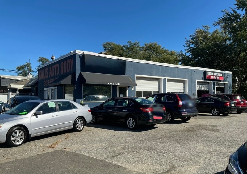Primary Photo Of 3431 Fairfield Ave, Bridgeport Auto Repair For Sale
