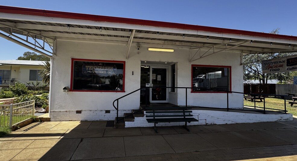 Primary Photo Of 4 Main St, Cudal Restaurant For Lease