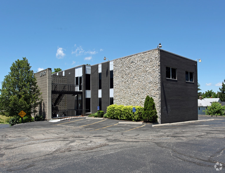 Primary Photo Of 1240 E Main St, Springfield Office For Lease