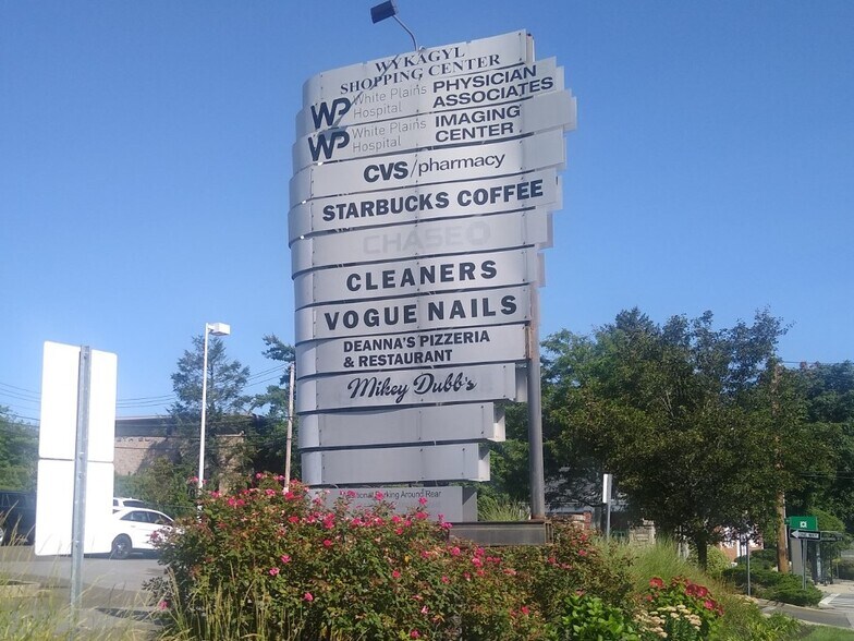 More Photos Of 1282 North Ave, New Rochelle Restaurant For Lease