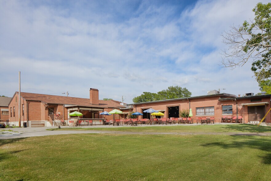 More Photos Of 100 Symphony Way, Anniston Sports And Entertainment For Sale