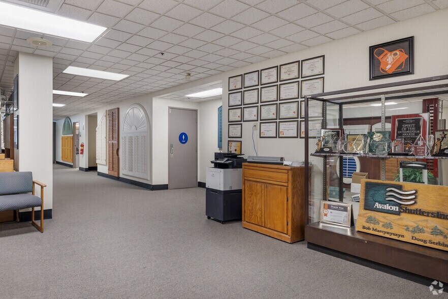 More Photos Of 3407 N Perris Blvd, Perris Manufacturing For Lease