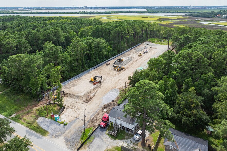 More Photos Of 2828 Clements Ferry Rd, Charleston Flex For Lease
