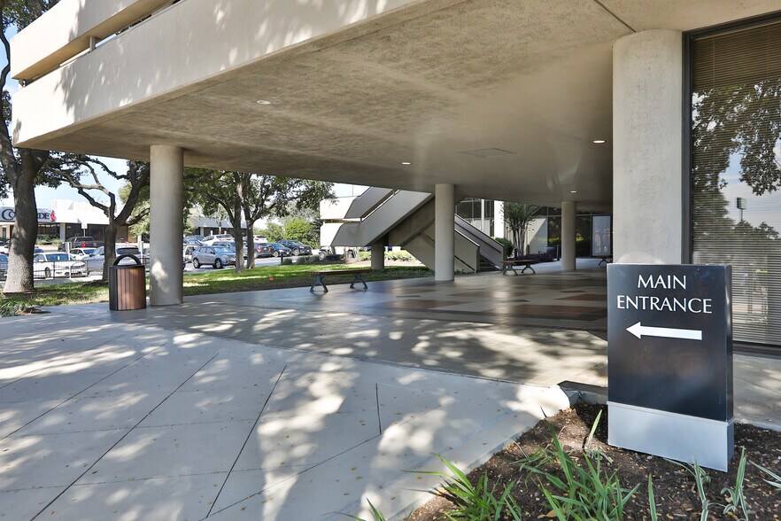 More Photos Of 4801 NW Loop 410, San Antonio Office For Lease