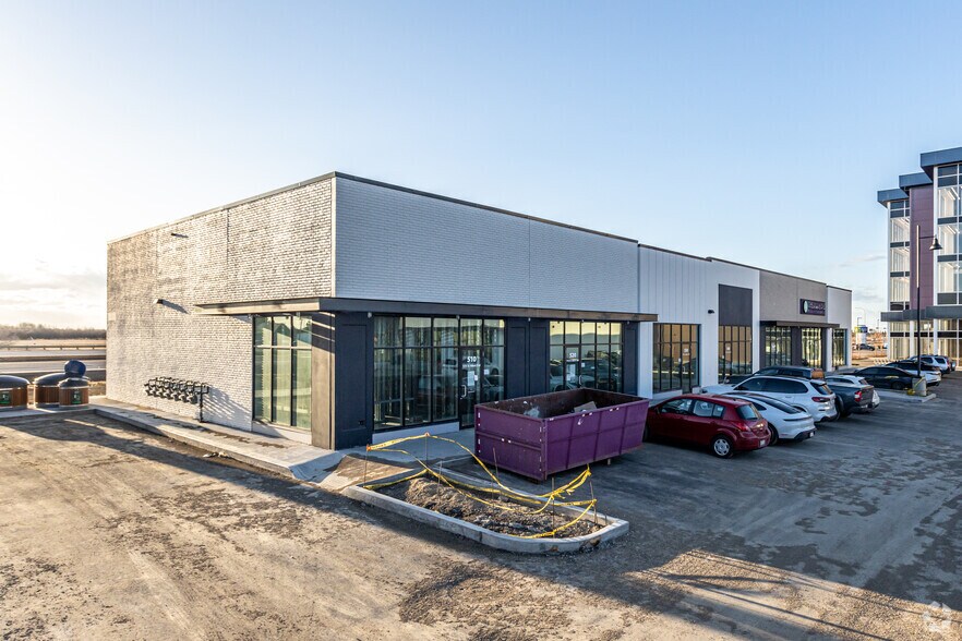 More Photos Of 1115 St Albert Trl, St. Albert General Retail For Sale