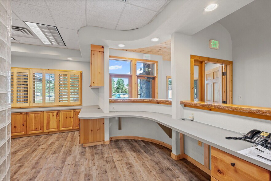 More Photos Of 101 Sundial Dr, Woodland Park Medical For Sale