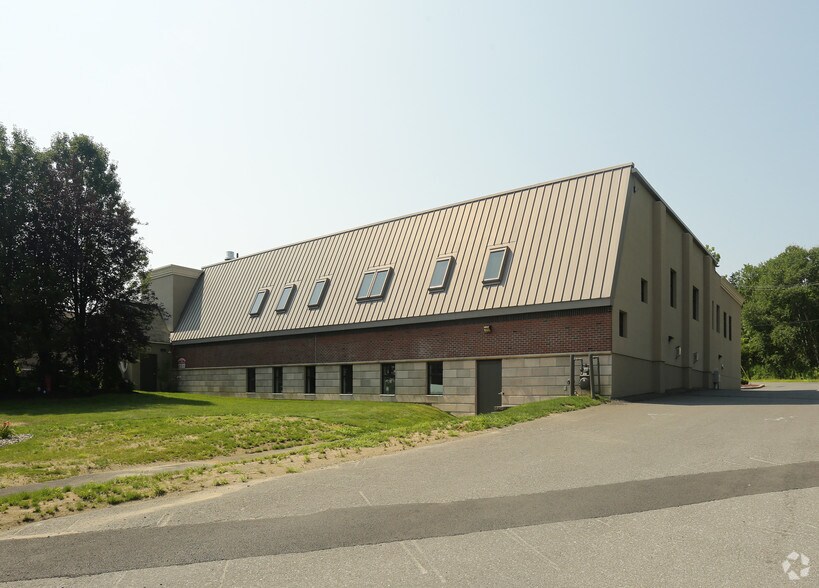 More Photos Of 1202 Troy Schenectady Rd, Latham Unknown For Lease