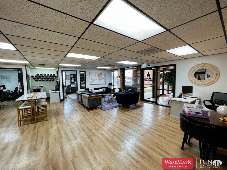 More Photos Of 5124 82nd St, Lubbock Office For Lease