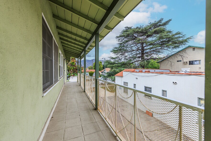 More Photos Of 650 W Wilson Ave, Glendale Apartments For Sale