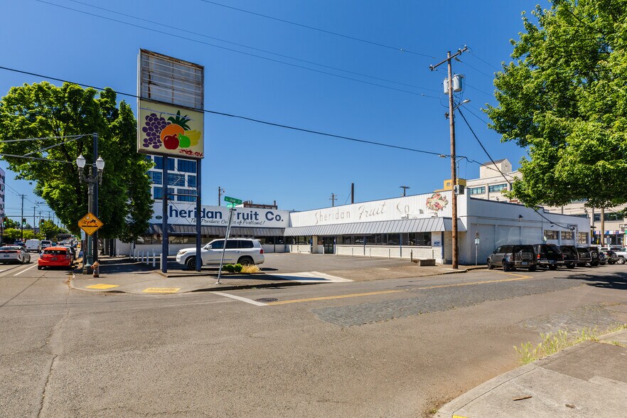 Primary Photo Of 409 SE Martin Luther King Jr Blvd, Portland Supermarket For Sale