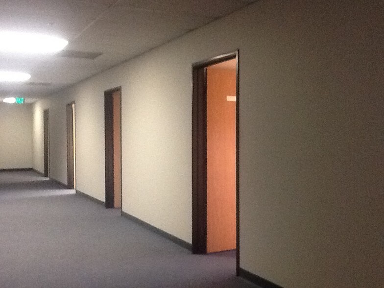 More Photos Of 1425 S Victoria Ct, San Bernardino Research And Development For Lease