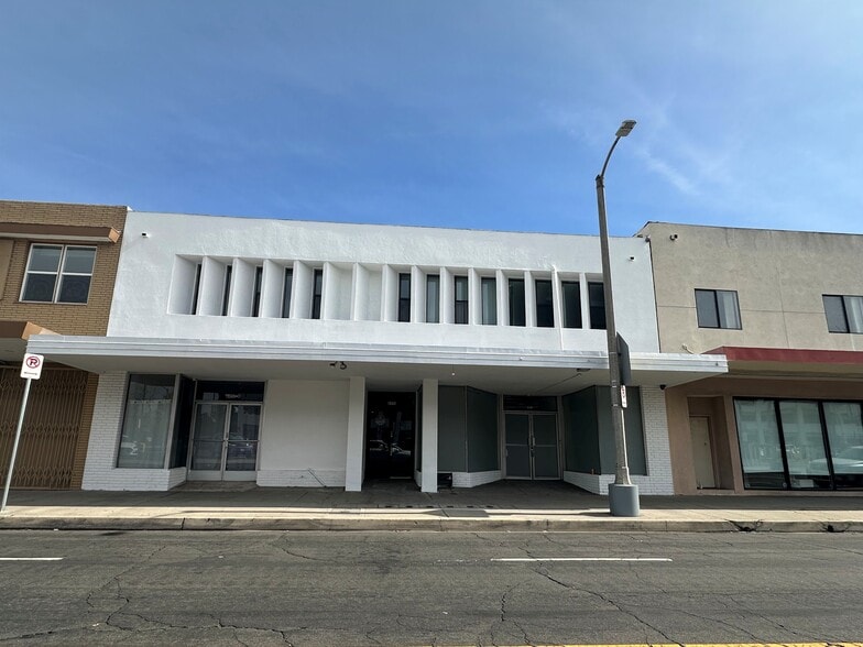 More Photos Of 6450 Bellingham Ave, North Hollywood Storefront Retail Office For Lease