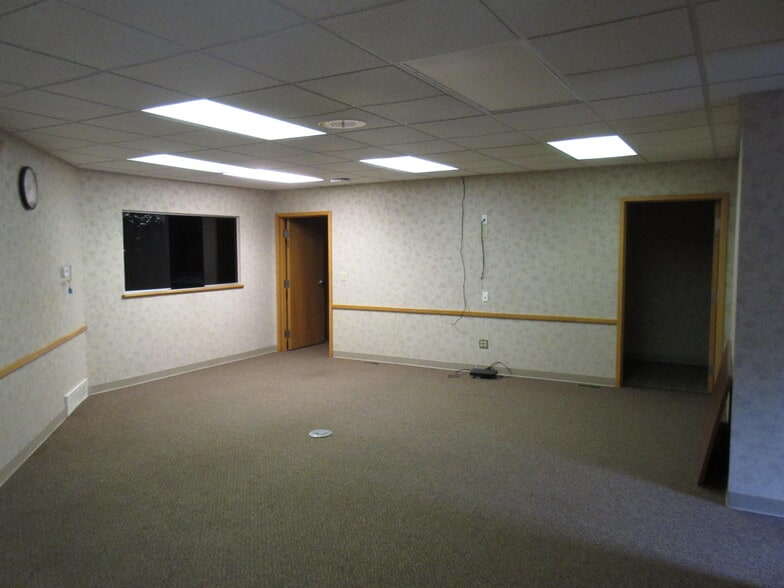 More Photos Of 1787 Wagner Ave, Muskegon Medical For Sale