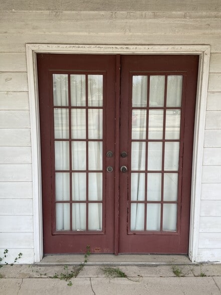 More Photos Of 303 Palafox st, Flomaton General Retail For Sale