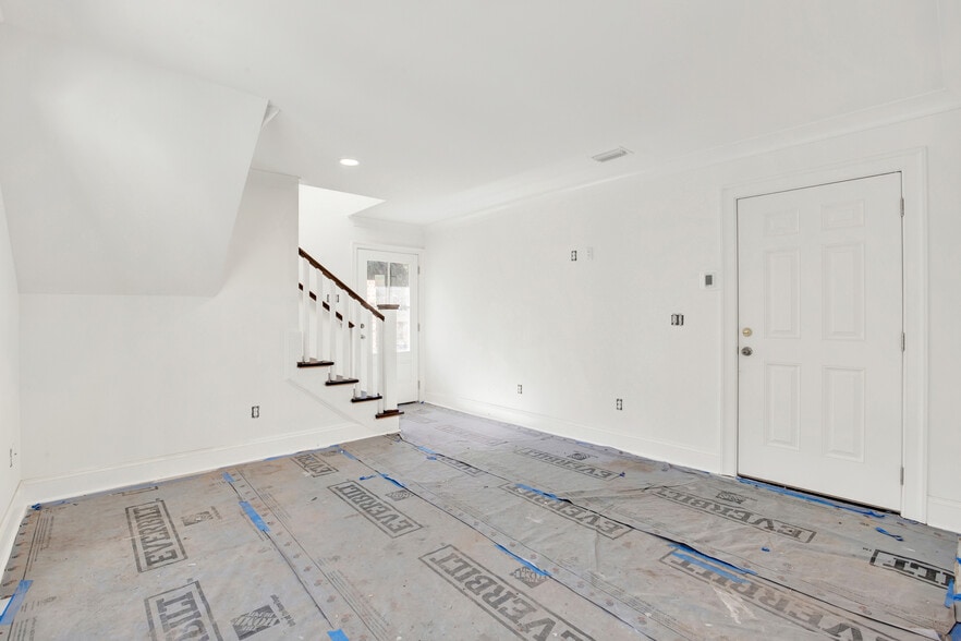 More Photos Of 104 17th pl, Tybee Island Multifamily For Sale