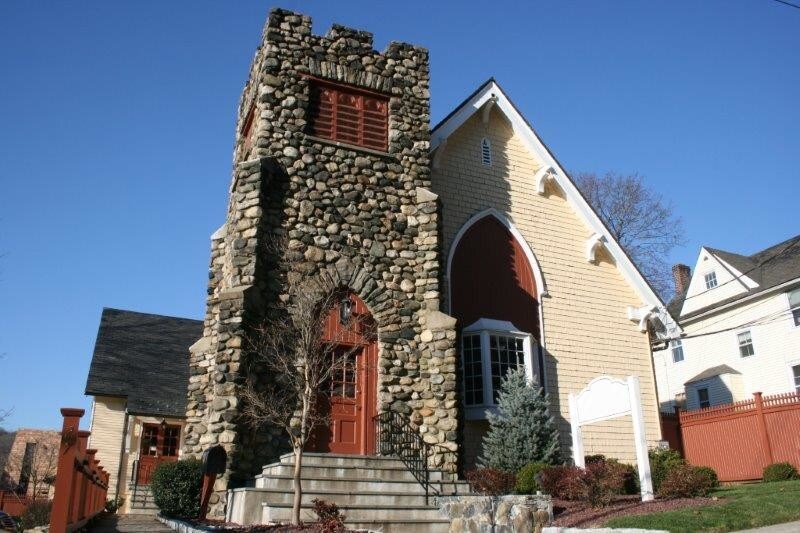 Primary Photo Of 27 Cleveland St, Valhalla Loft Creative Space For Lease