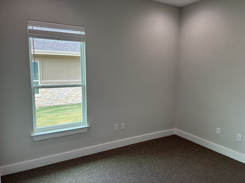 More Photos Of 2951 FM 1460, Georgetown Medical For Sale