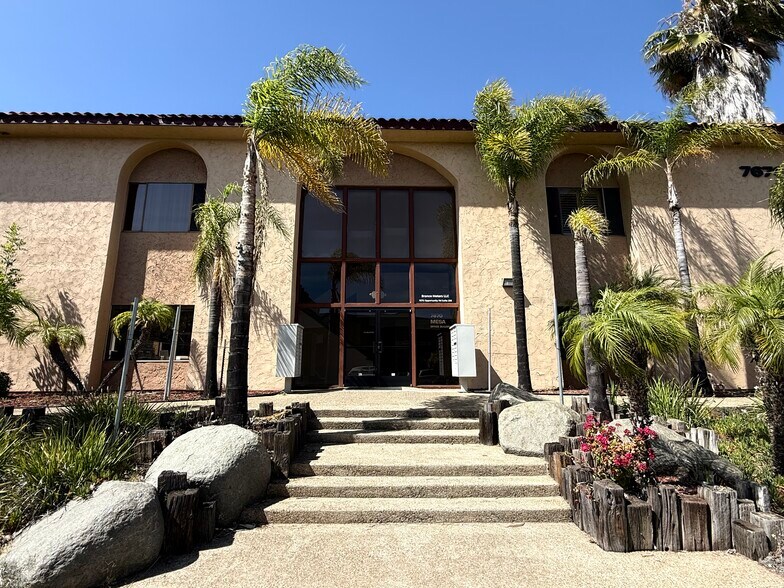 More Photos Of 7670 Opportunity Rd, San Diego Office For Lease