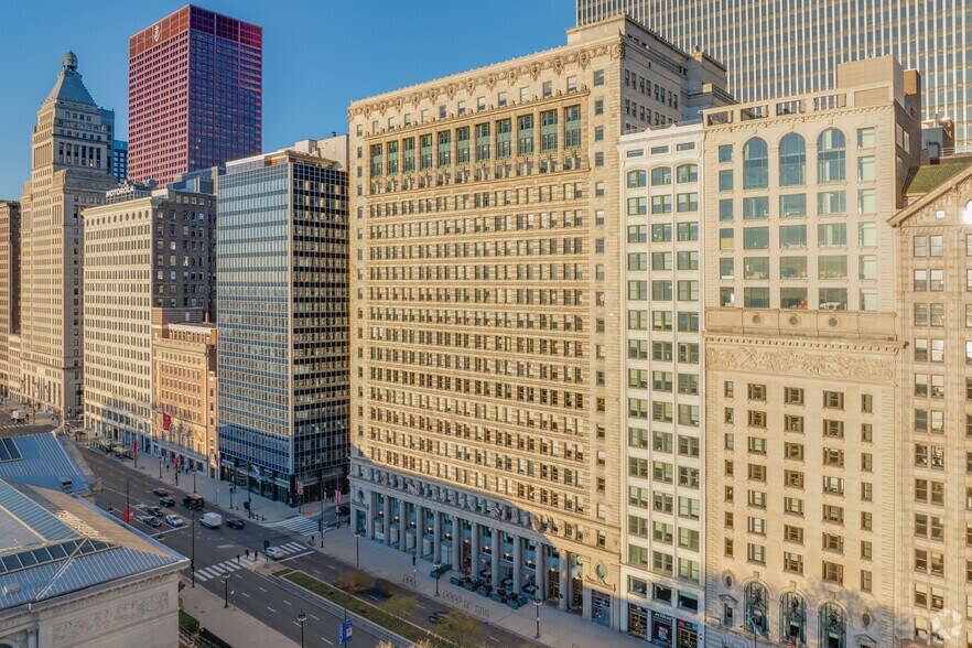 More Photos Of 122 S Michigan Ave, Chicago Office For Lease