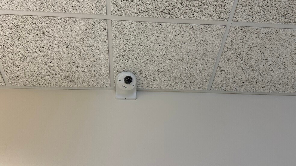 More Photos Of 3051 Progress Way, Kaukauna Coworking Space