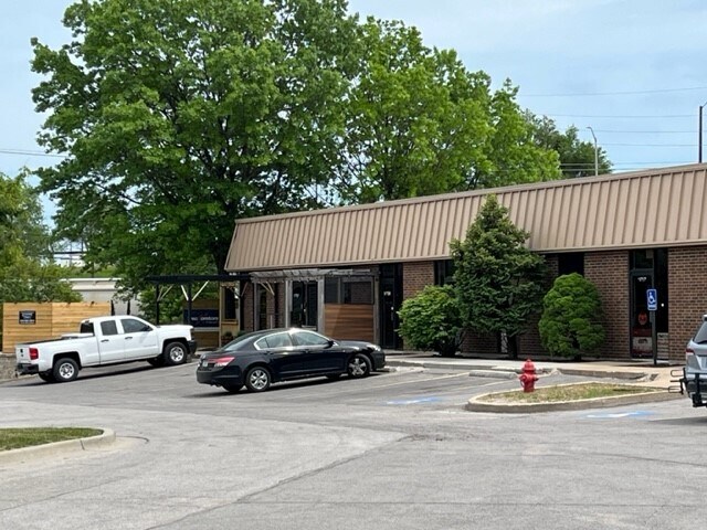 Primary Photo Of 11751-11767 W 86th Ter, Lenexa Warehouse For Lease