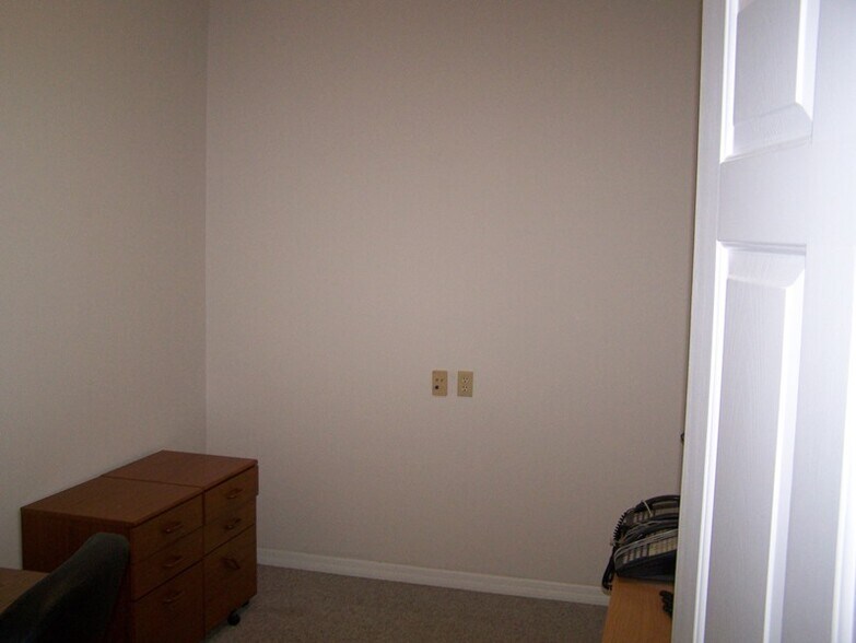 More Photos Of 989 Sebastian Blvd, Sebastian Medical For Sale