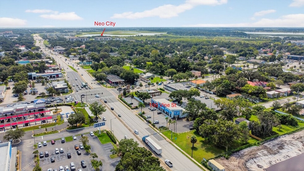 More Photos Of 100 W Vine St, Kissimmee Storefront Retail Office For Lease