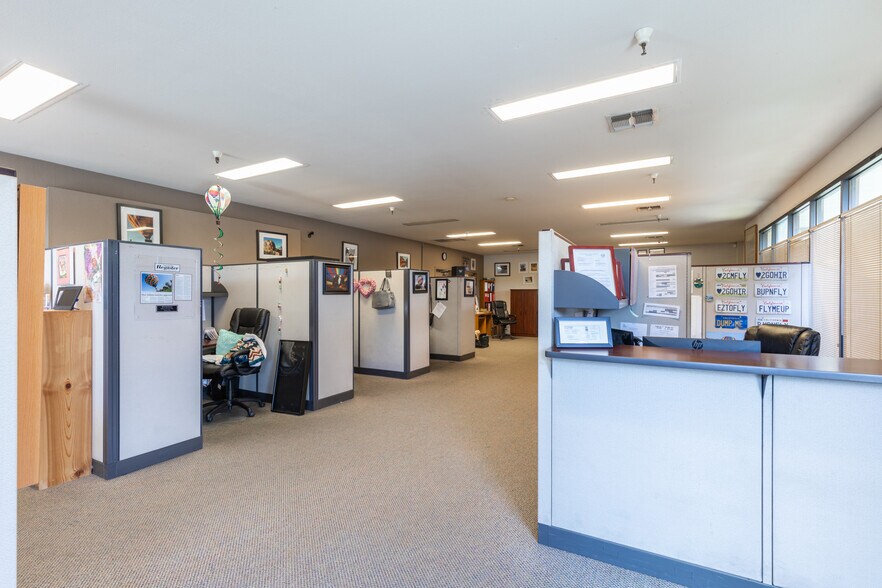 More Photos Of 603 California Blvd, Napa Warehouse For Sale