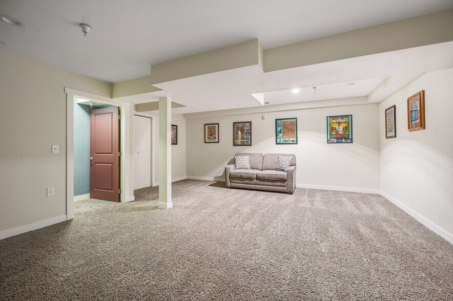 More Photos Of 2401-2405 E 28th Ave, Denver Office For Sale