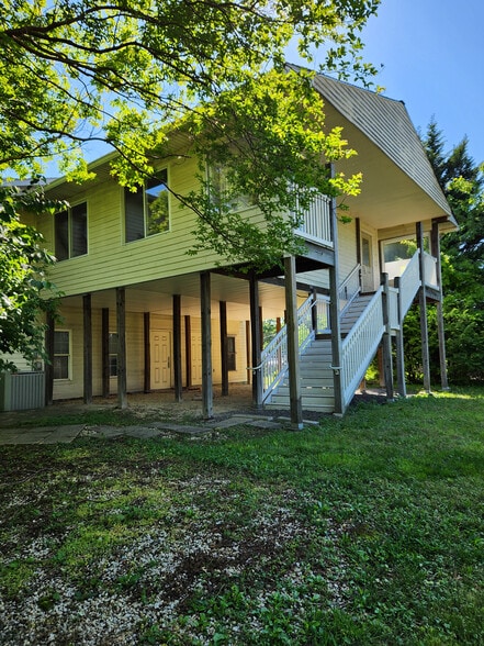 More Photos Of 4700 Erie St, College Park Office For Sale