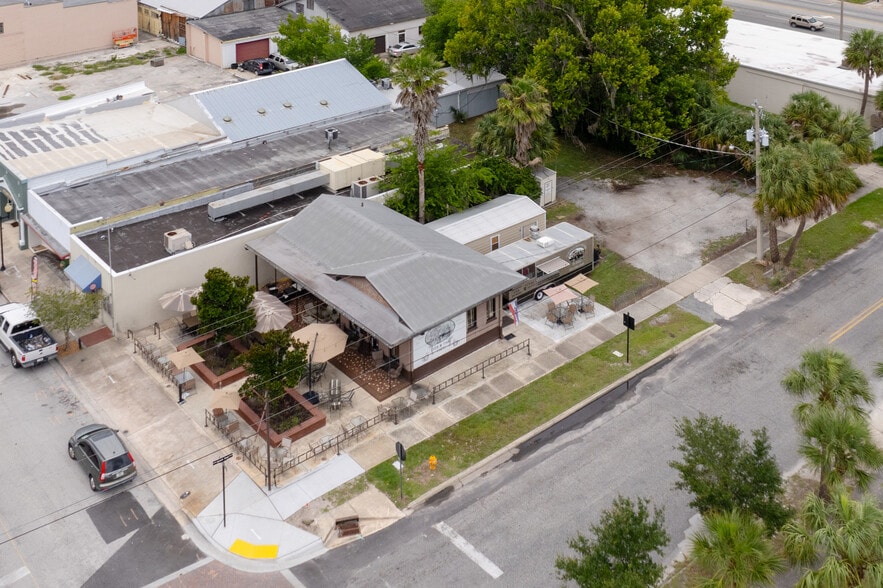More Photos Of 700 St. Johns Ave, Palatka Restaurant For Sale