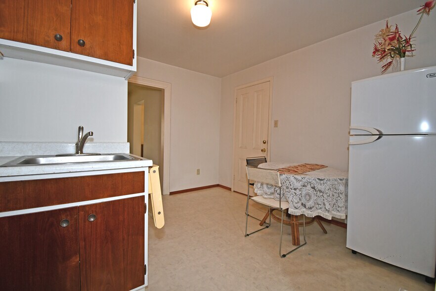 More Photos Of 15 S 14th St, Pittsburgh Multifamily For Sale