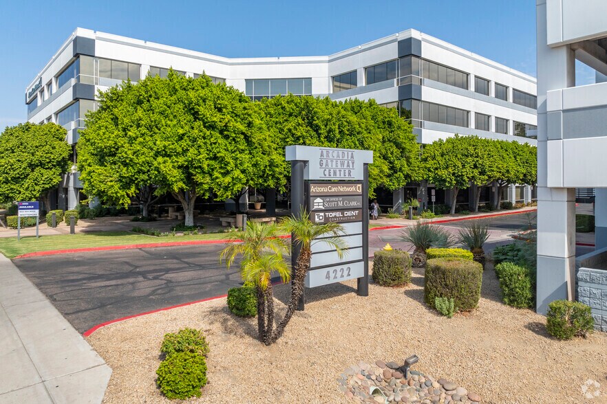 More Photos Of 4222 E Thomas Rd, Phoenix Medical For Lease