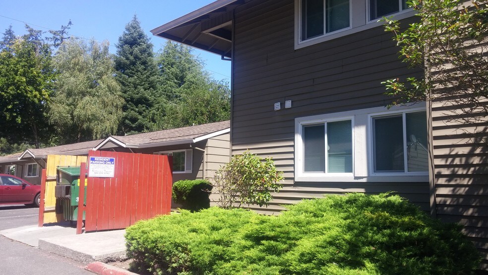 More Photos Of 17316 E Burnside St, Portland Apartments For Sale