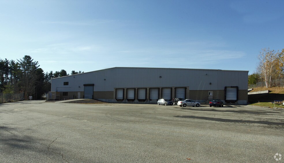 More Photos Of 148 Cook St, Billerica Warehouse For Lease