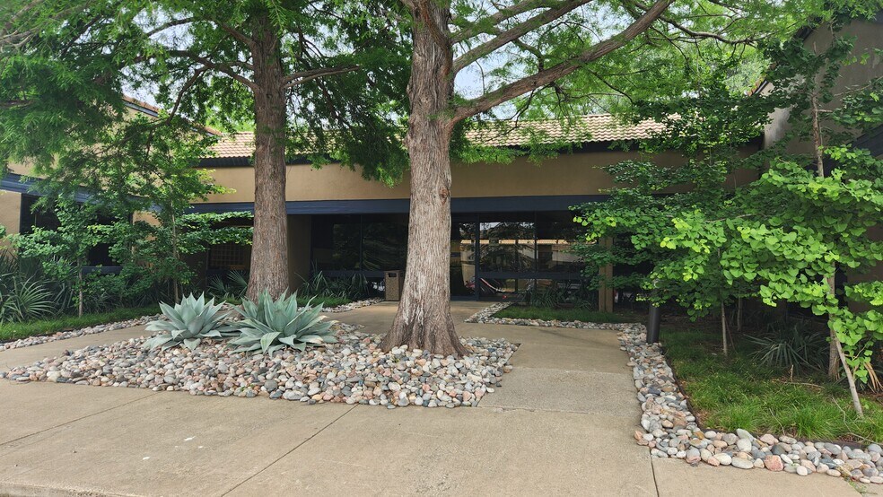 More Photos Of 4851 Keller Springs Rd, Addison Light Distribution For Sale