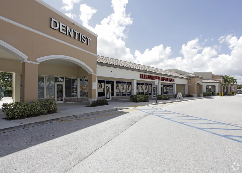 More Photos Of 11000 Pembroke Rd, Miramar General Retail For Lease