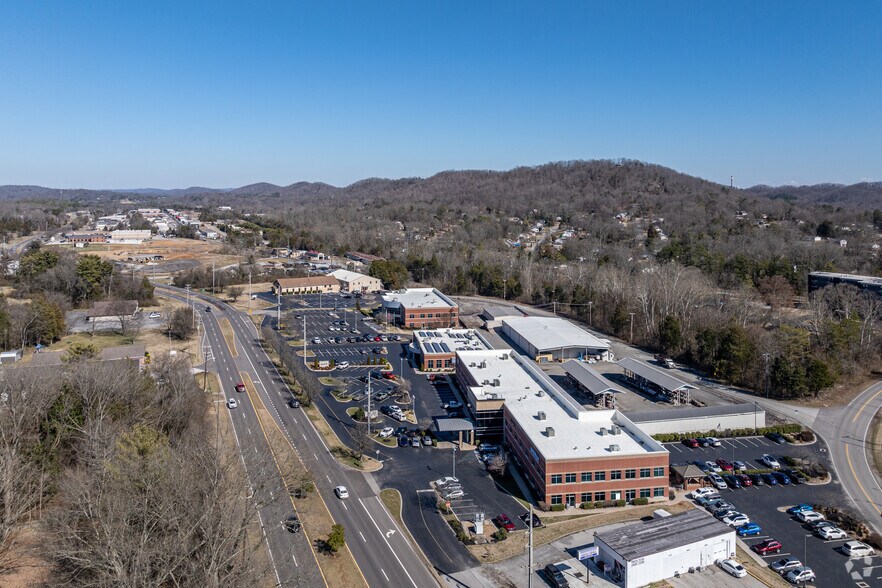 More Photos Of 575 Oak Ridge Tpke, Oak Ridge Medical For Sale
